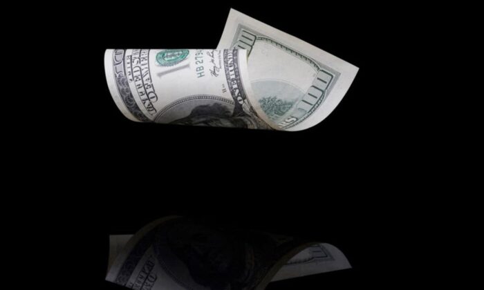 Dolardan sert hareketler